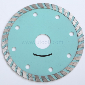 Lames de scie diamant&eacute;es type Turbo